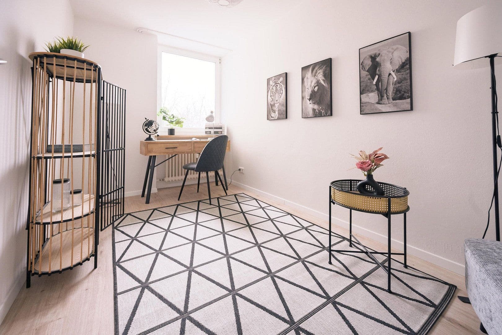 Pronájem bytu 3+1 70 m², Schmorellstraße 14, Unterhaching, Bavorsko Pronájem bytu 3+1 70 m², Schmorellstraße 14, Unterhaching, Bavorsko