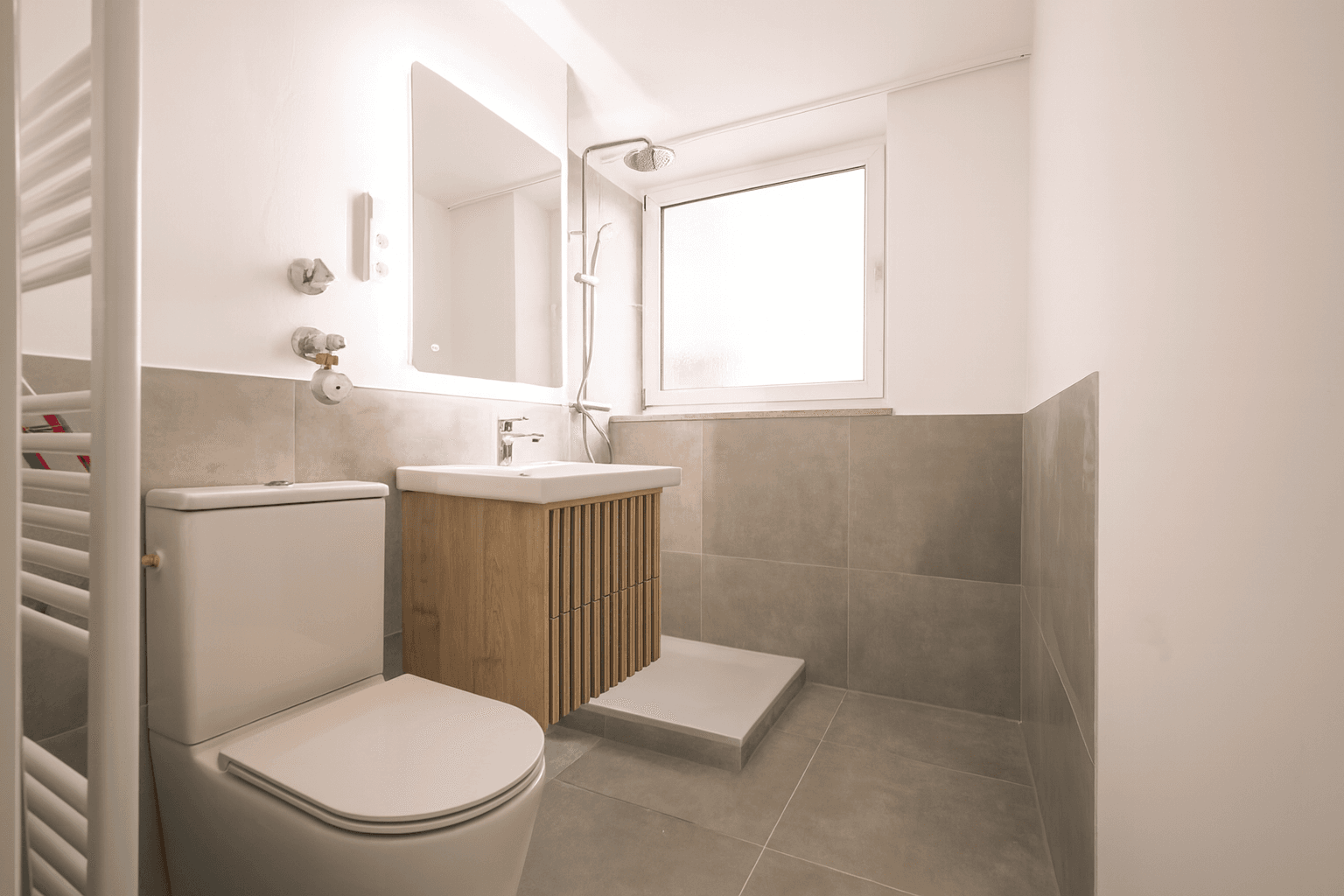 Pronájem bytu 3+1 70 m², Schmorellstraße 14, Unterhaching, Bavorsko Pronájem bytu 3+1 70 m², Schmorellstraße 14, Unterhaching, Bavorsko