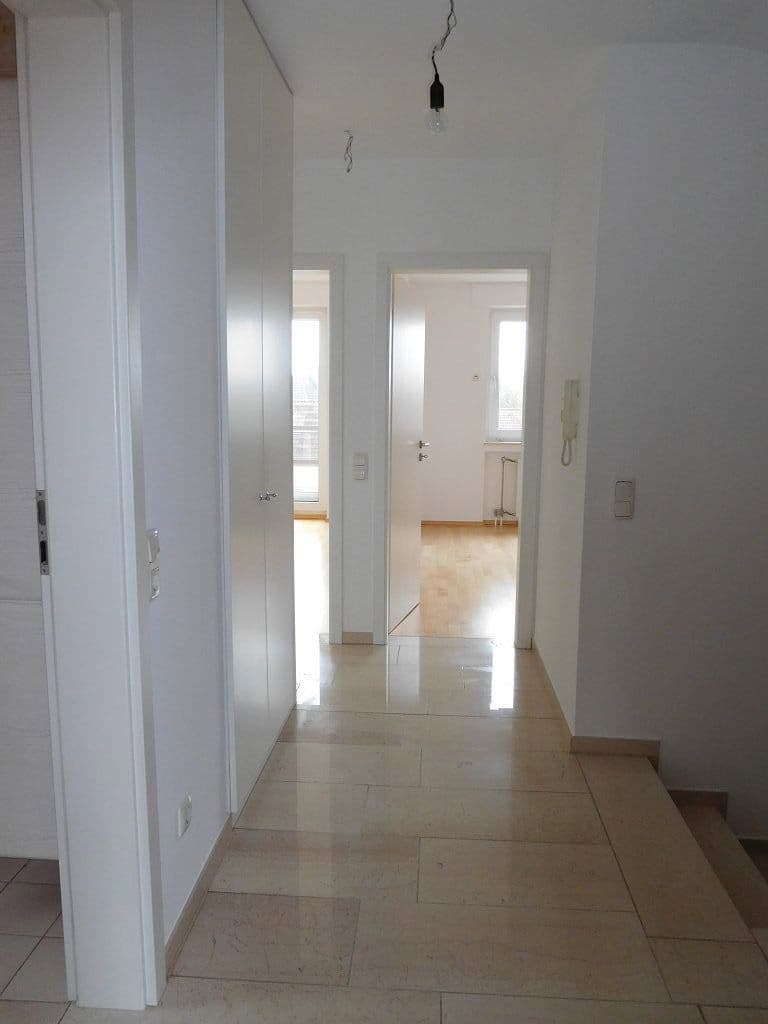 Pronájem domu 150 m², pozemek 344 m², Elsternweg, Ratingen, Severní Porýní-Vestfálsko Pronájem domu 150 m², pozemek 344 m², Elsternweg, Ratingen, Severní Porýní-Vestfálsko