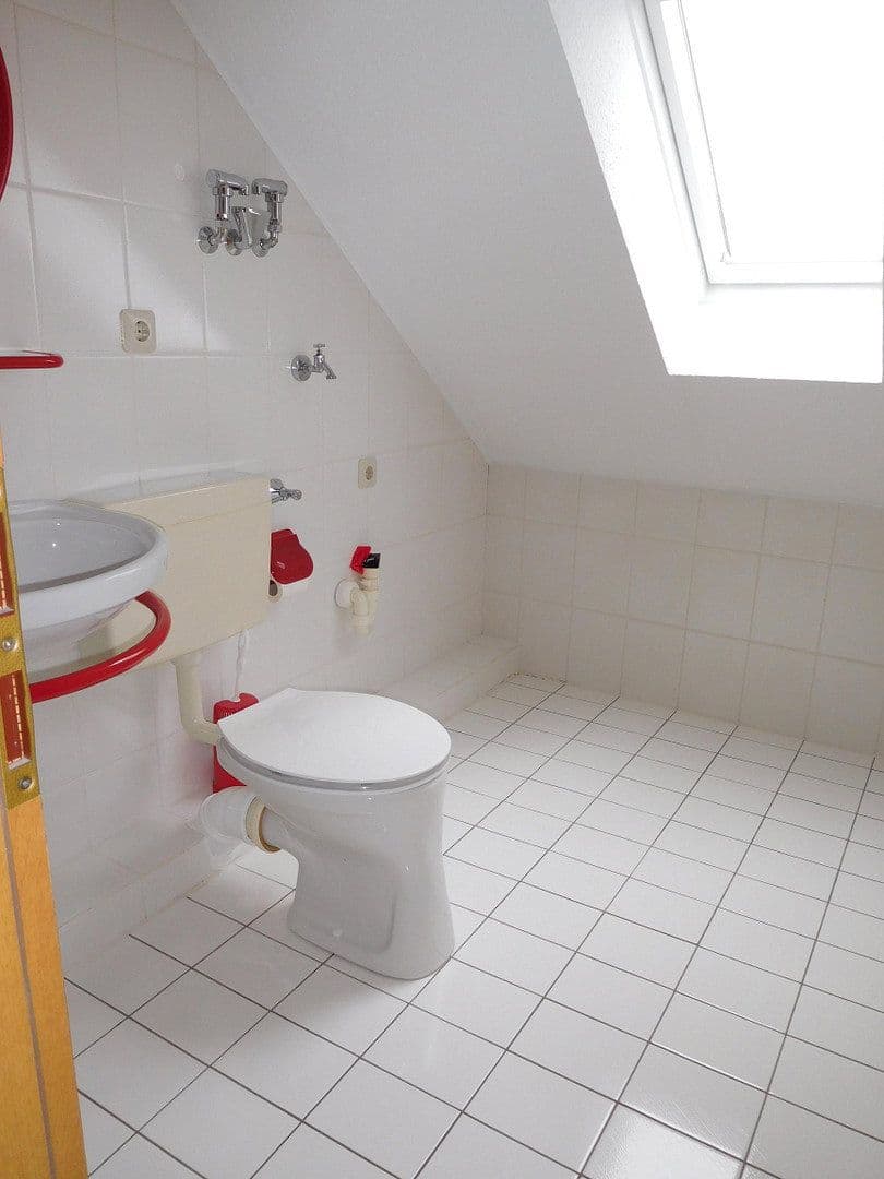 Pronájem domu 150 m², pozemek 344 m², Elsternweg, Ratingen, Severní Porýní-Vestfálsko Pronájem domu 150 m², pozemek 344 m², Elsternweg, Ratingen, Severní Porýní-Vestfálsko