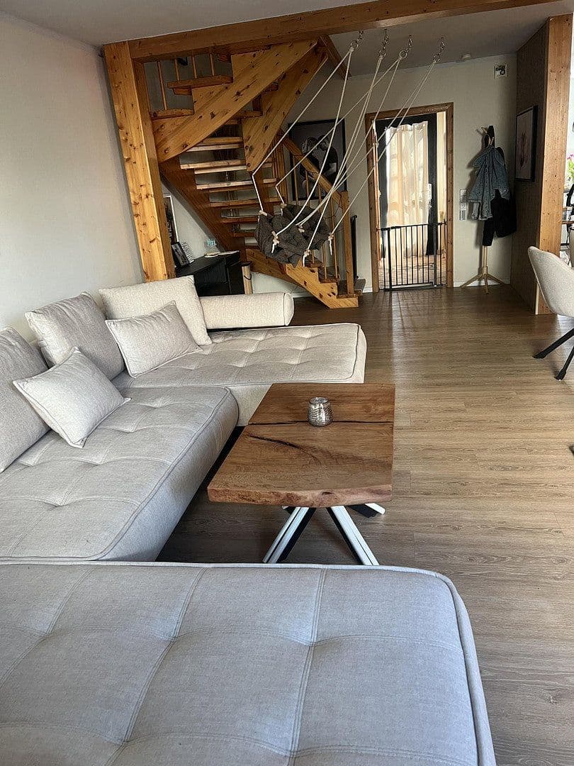 Prodej domu 165 m², pozemek 162 m², Falkensee, Braniborsko Prodej domu 165 m², pozemek 162 m², Falkensee, Braniborsko