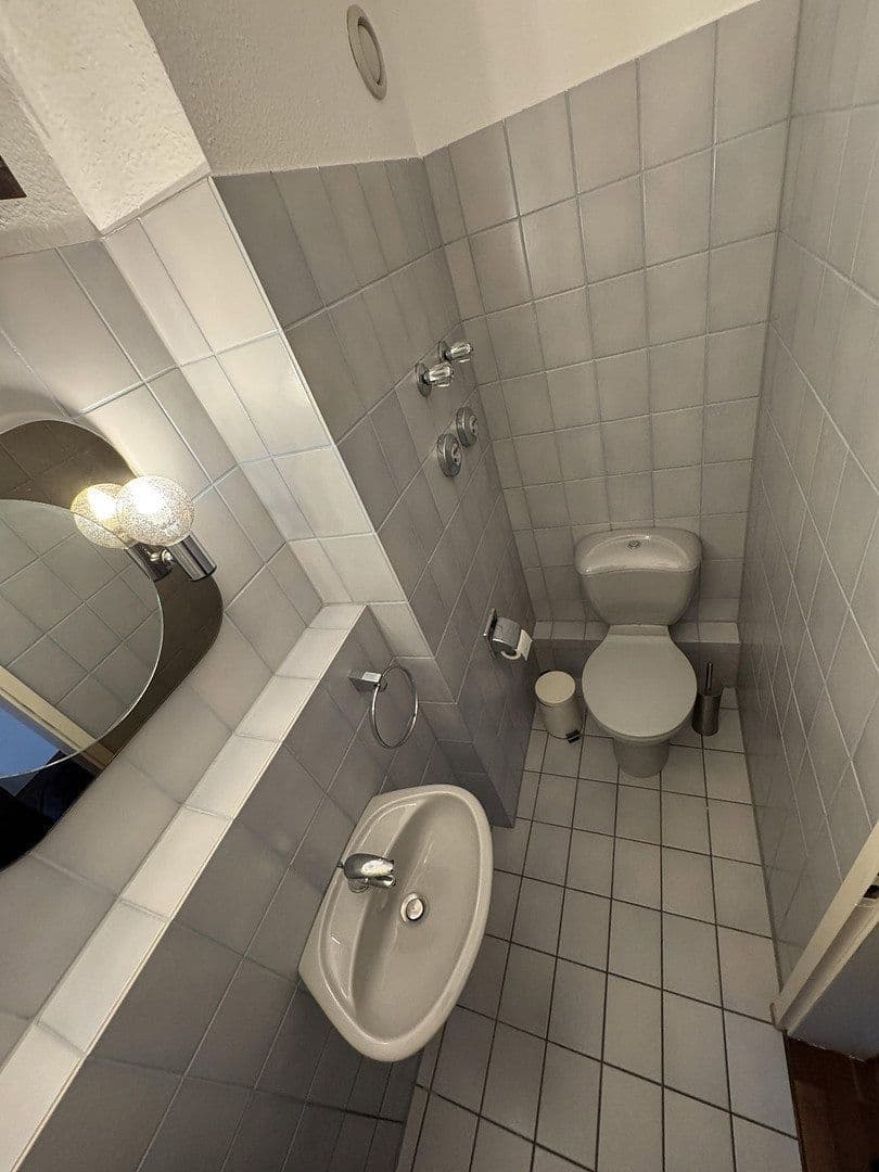 Prodej bytu 3+1 72 m², Mittlerer Schafhofweg 28, Frankfurt am Main, Hessen Prodej bytu 3+1 72 m², Mittlerer Schafhofweg 28, Frankfurt am Main, Hessen