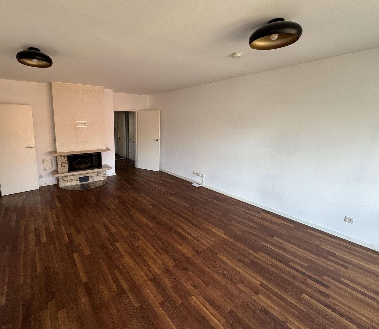 Prodej bytu 3+1 72 m², Mittlerer Schafhofweg 28, Frankfurt am Main, Hessen Prodej bytu 3+1 72 m², Mittlerer Schafhofweg 28, Frankfurt am Main, Hessen