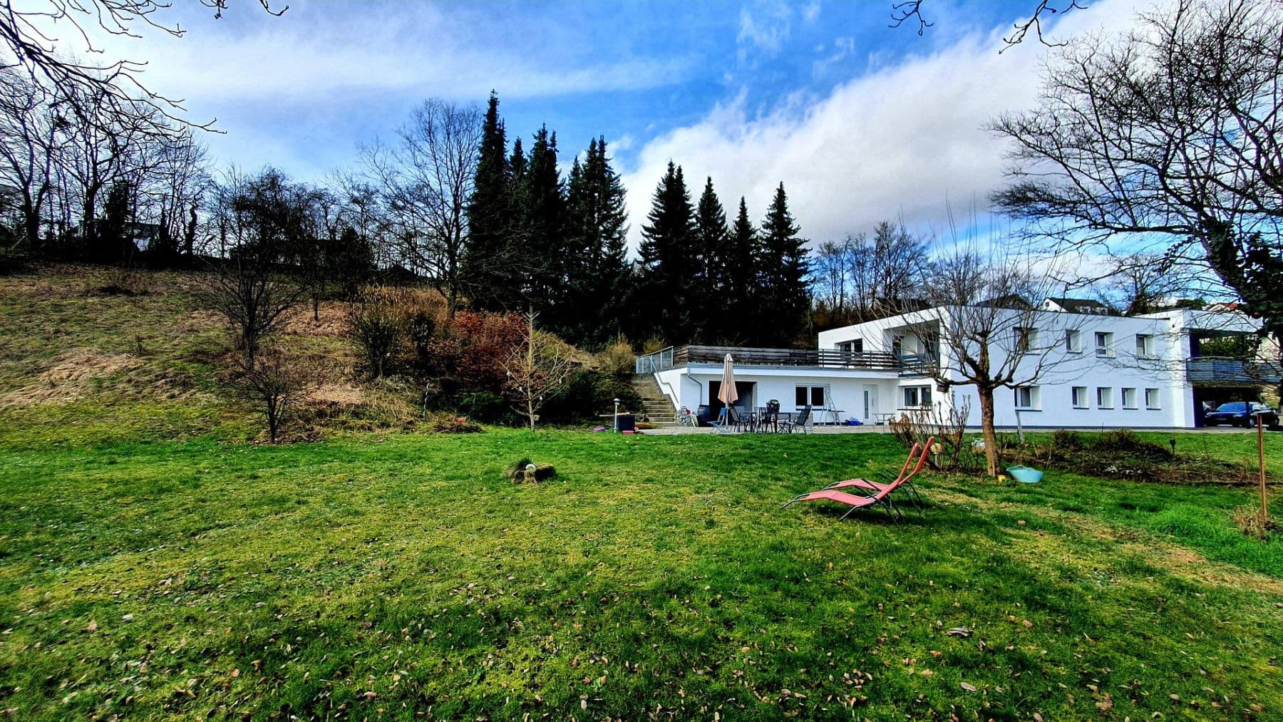 Prodej domu 292 m², pozemek 3.012 m², Neudenau, Bádensko-Württembersko Prodej domu 292 m², pozemek 3.012 m², Neudenau, Bádensko-Württembersko