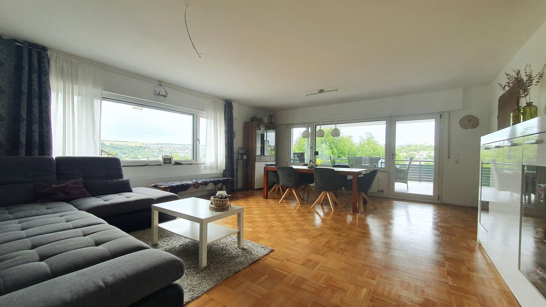 Prodej domu 292 m², pozemek 3.012 m², Neudenau, Bádensko-Württembersko Prodej domu 292 m², pozemek 3.012 m², Neudenau, Bádensko-Württembersko