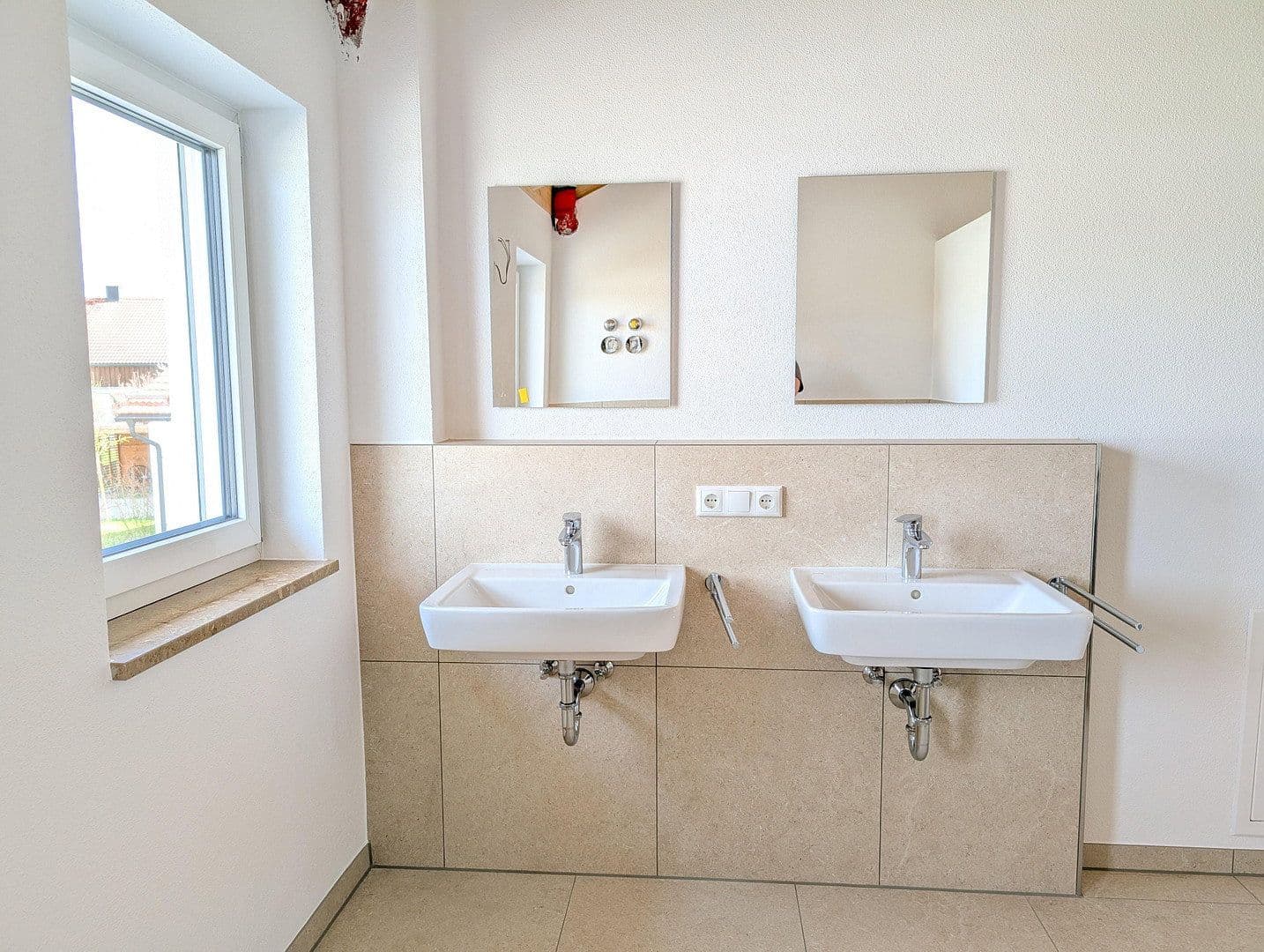 Pronájem domu 153 m², pozemek 684 m², Boschstraße 6, Heldenstein, Bavorsko Pronájem domu 153 m², pozemek 684 m², Boschstraße 6, Heldenstein, Bavorsko