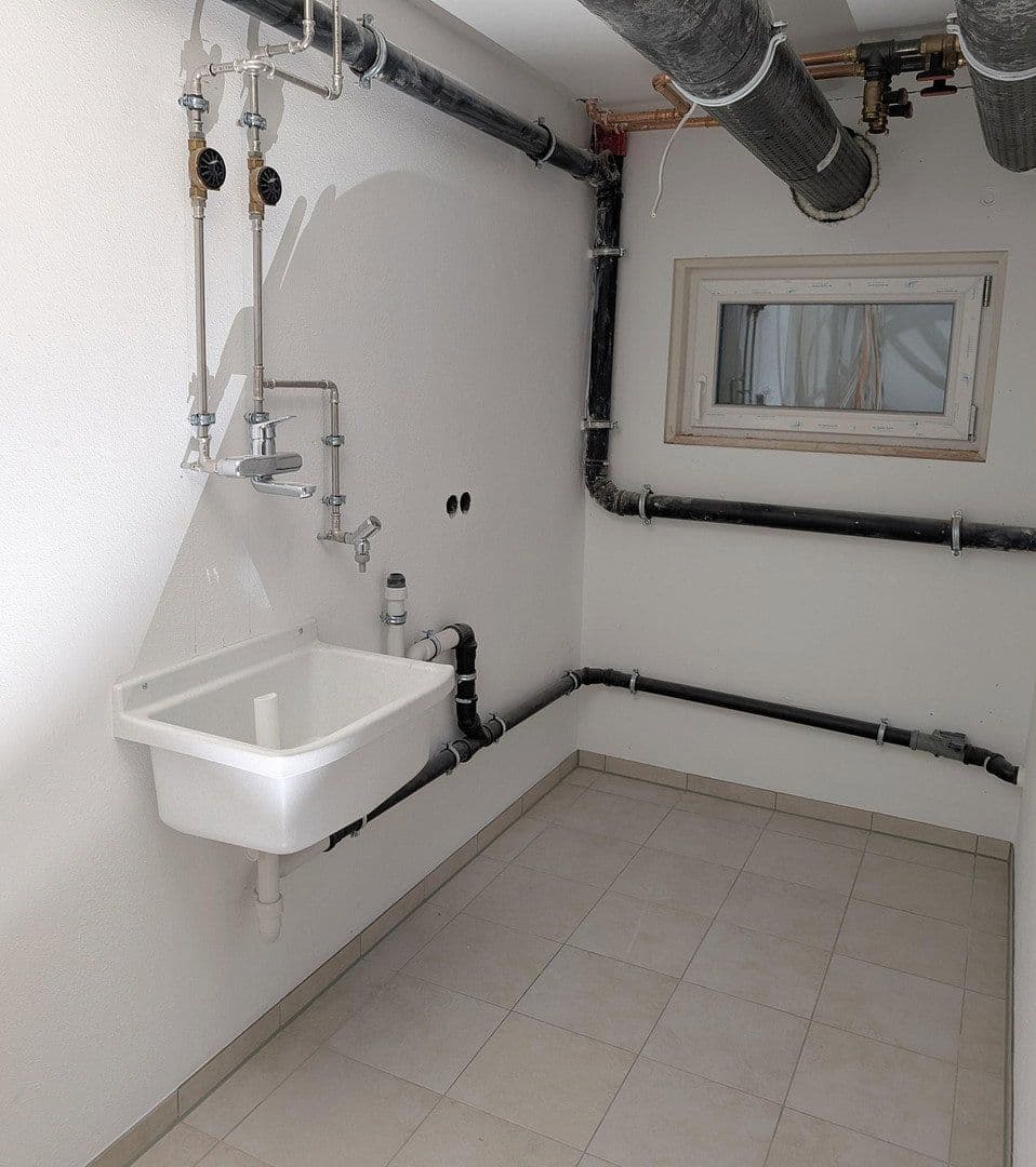 Pronájem domu 153 m², pozemek 684 m², Boschstraße 6, Heldenstein, Bavorsko Pronájem domu 153 m², pozemek 684 m², Boschstraße 6, Heldenstein, Bavorsko