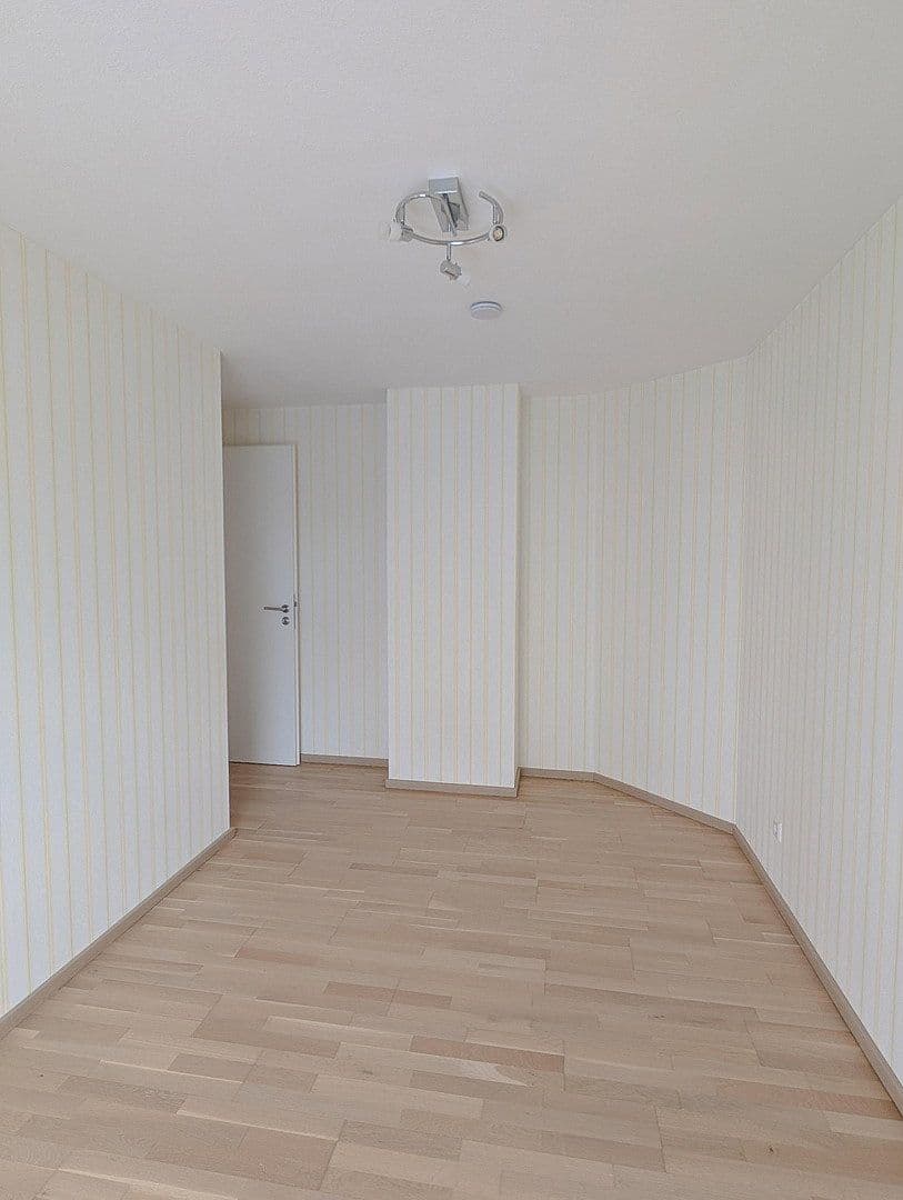 Pronájem bytu 3+kk 93 m², Backnang, Bádensko-Württembersko Pronájem bytu 3+kk 93 m², Backnang, Bádensko-Württembersko