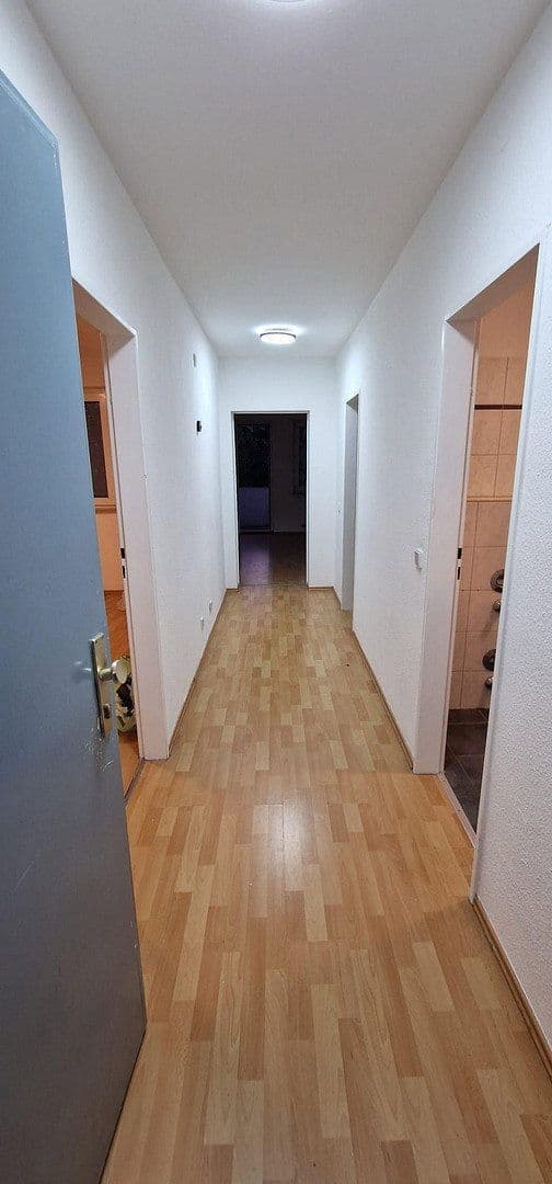 Pronájem bytu 2+1 56 m², Düsseldorfer Straße 4, Wiesbaden, Hessen Pronájem bytu 2+1 56 m², Düsseldorfer Straße 4, Wiesbaden, Hessen