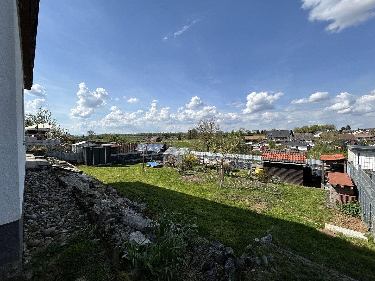 Prodej domu 200 m², pozemek 628 m², Hammersbach, Hessen Prodej domu 200 m², pozemek 628 m², Hammersbach, Hessen