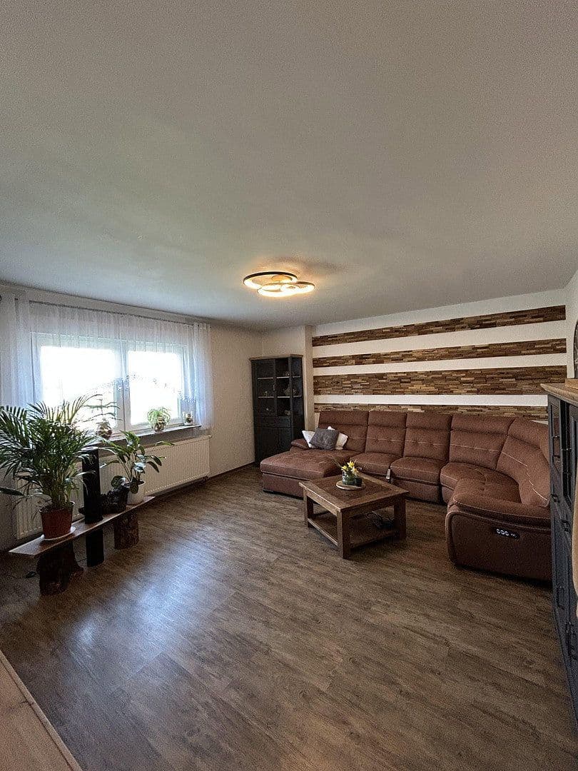 Prodej domu 200 m², pozemek 628 m², Hammersbach, Hessen Prodej domu 200 m², pozemek 628 m², Hammersbach, Hessen