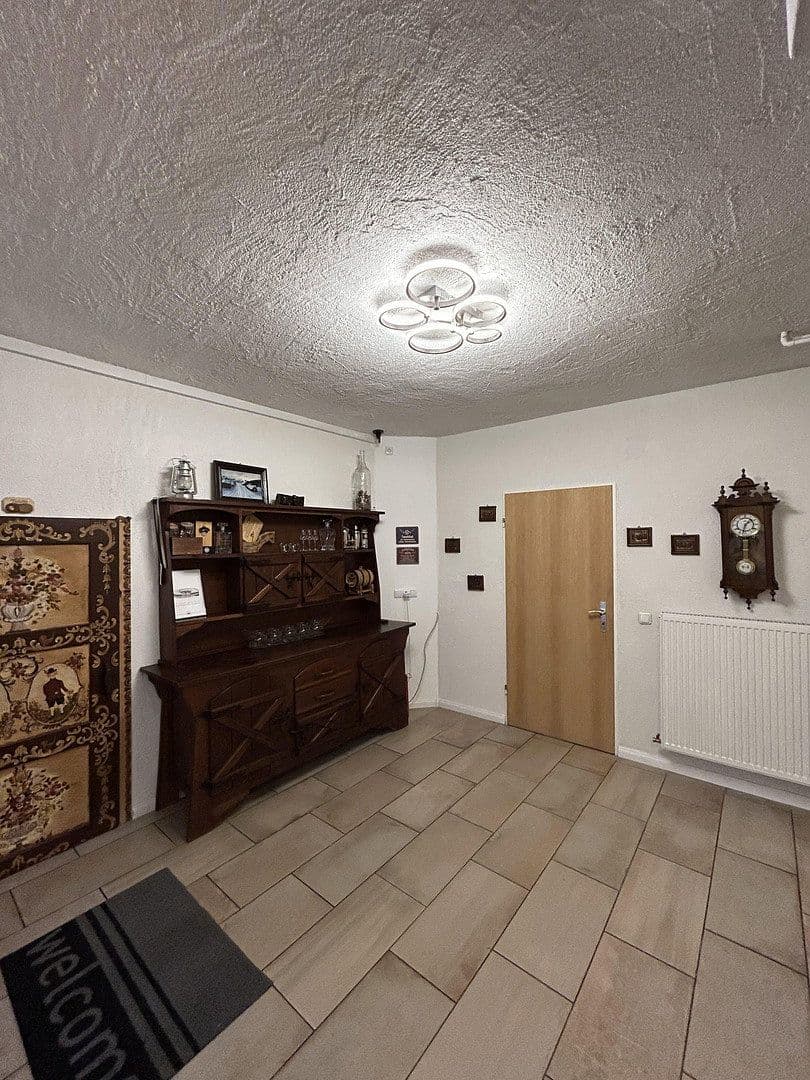 Prodej domu 200 m², pozemek 628 m², Hammersbach, Hessen Prodej domu 200 m², pozemek 628 m², Hammersbach, Hessen