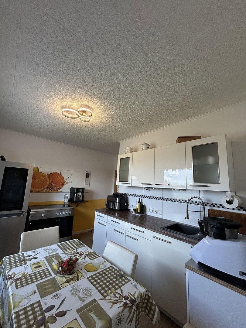 Prodej domu 200 m², pozemek 628 m², Hammersbach, Hessen Prodej domu 200 m², pozemek 628 m², Hammersbach, Hessen