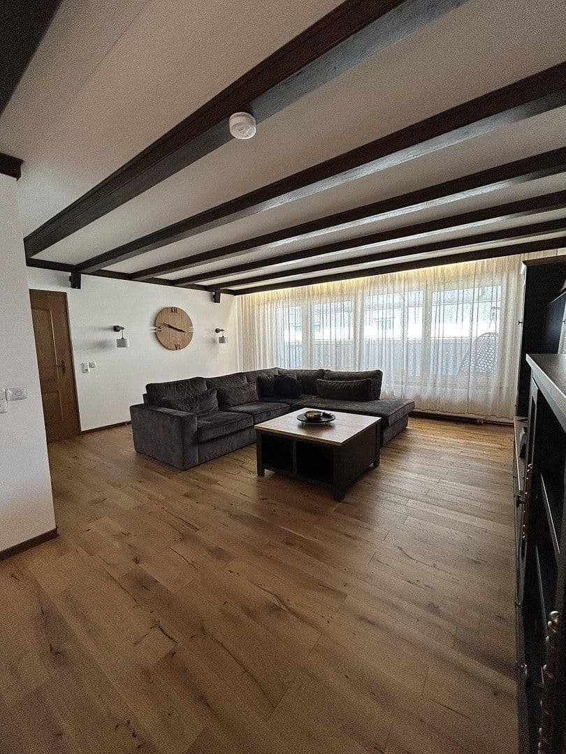 Prodej domu 200 m², pozemek 628 m², Hammersbach, Hessen Prodej domu 200 m², pozemek 628 m², Hammersbach, Hessen