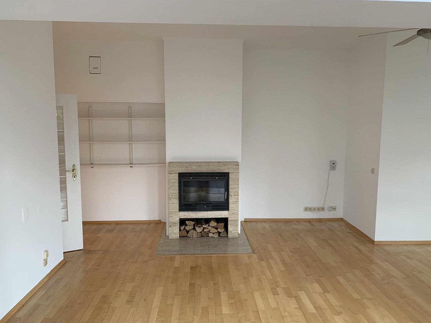 Pronájem bytu 2+1 72 m², Hamburg, Hamburg Pronájem bytu 2+1 72 m², Hamburg, Hamburg