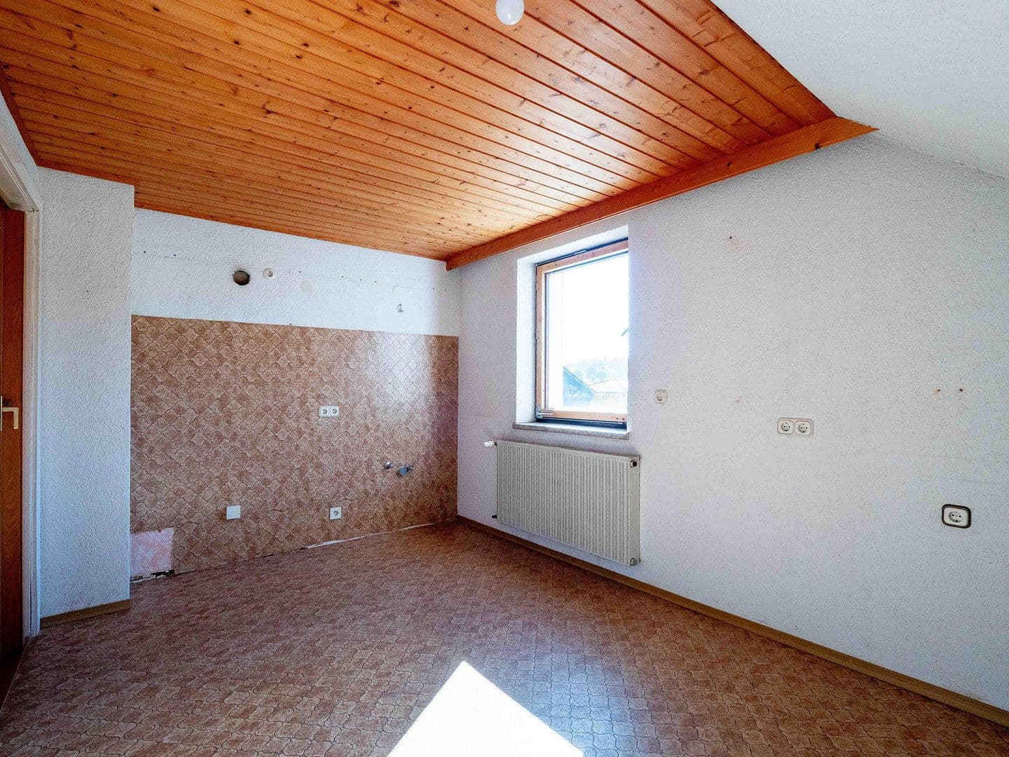 Prodej domu 148 m², pozemek 1.172 m², Spiegelau, Bavorsko Prodej domu 148 m², pozemek 1.172 m², Spiegelau, Bavorsko