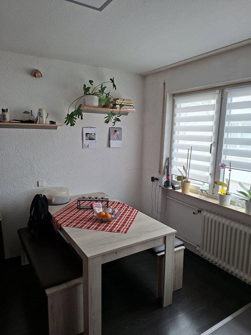 Pronájem bytu 3+1 65 m², Rutesheim, Bádensko-Württembersko Pronájem bytu 3+1 65 m², Rutesheim, Bádensko-Württembersko