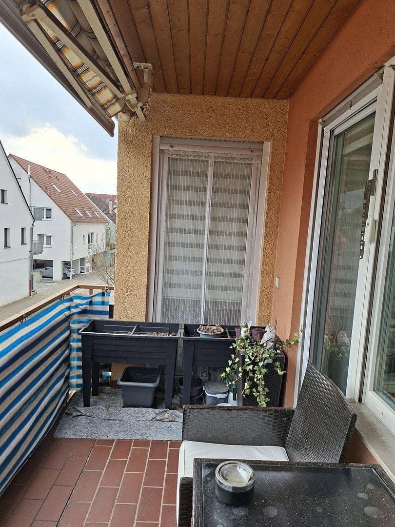 Pronájem bytu 3+1 65 m², Rutesheim, Bádensko-Württembersko Pronájem bytu 3+1 65 m², Rutesheim, Bádensko-Württembersko
