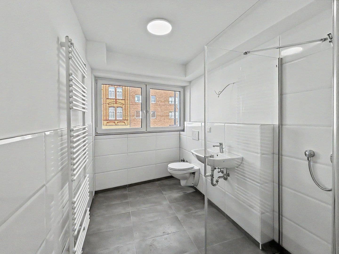 Pronájem bytu 3+1 93 m², Köln, Severní Porýní-Vestfálsko Pronájem bytu 3+1 93 m², Köln, Severní Porýní-Vestfálsko