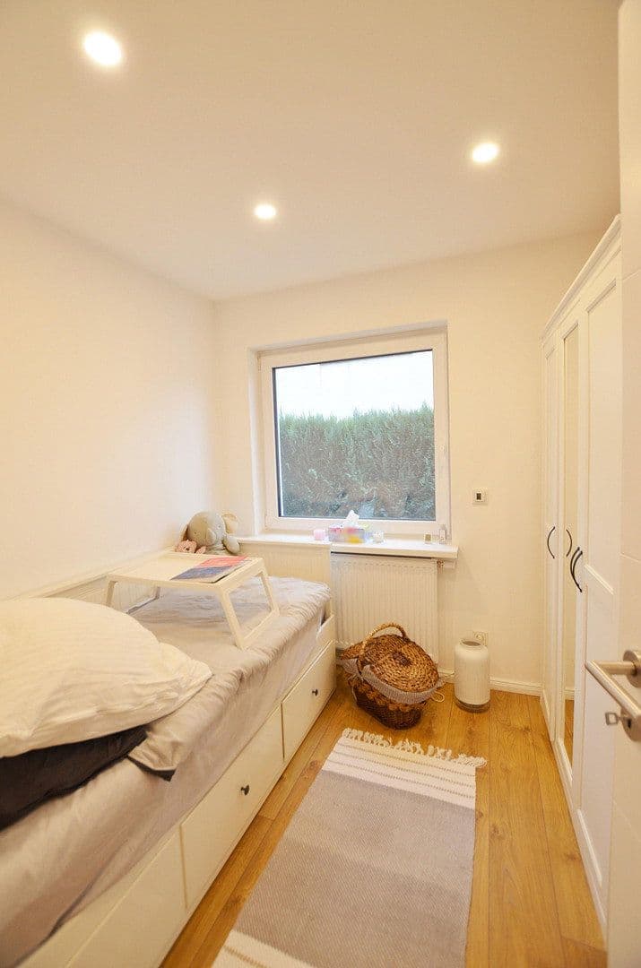 Pronájem bytu 4+1 125 m², Troisdorf, Severní Porýní-Vestfálsko Pronájem bytu 4+1 125 m², Troisdorf, Severní Porýní-Vestfálsko