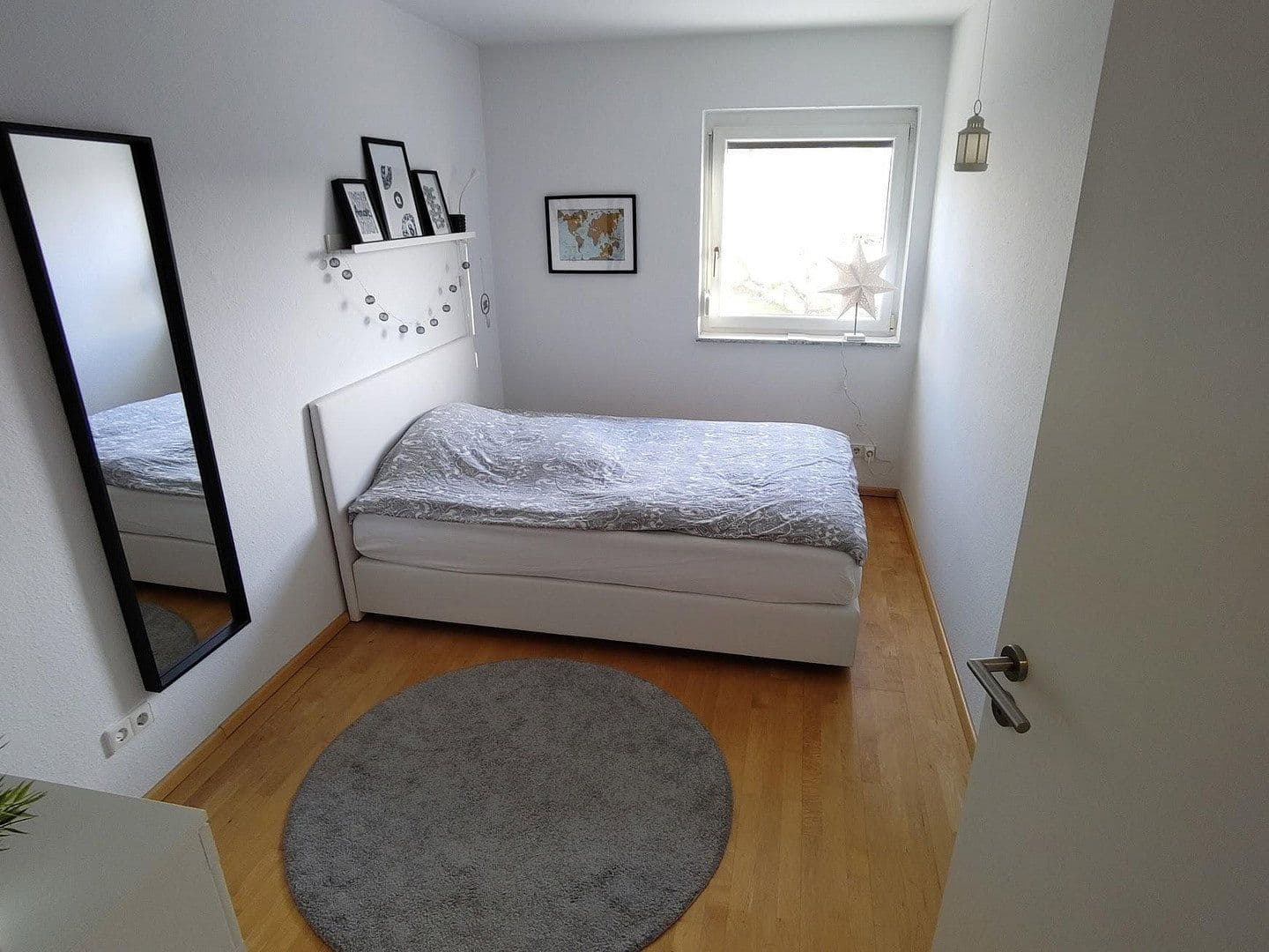 Prodej domu 103 m², pozemek 266 m², Marbach am Neckar, Bádensko-Württembersko Prodej domu 103 m², pozemek 266 m², Marbach am Neckar, Bádensko-Württembersko