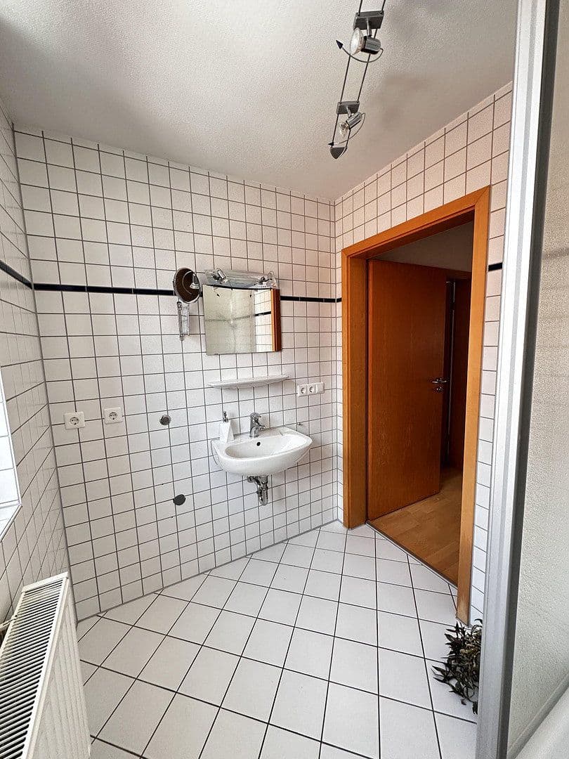 Pronájem bytu 4+1 120 m², Bärengasse 5, Villingen-Schwenningen, Bádensko-Württembersko Pronájem bytu 4+1 120 m², Bärengasse 5, Villingen-Schwenningen, Bádensko-Württembersko