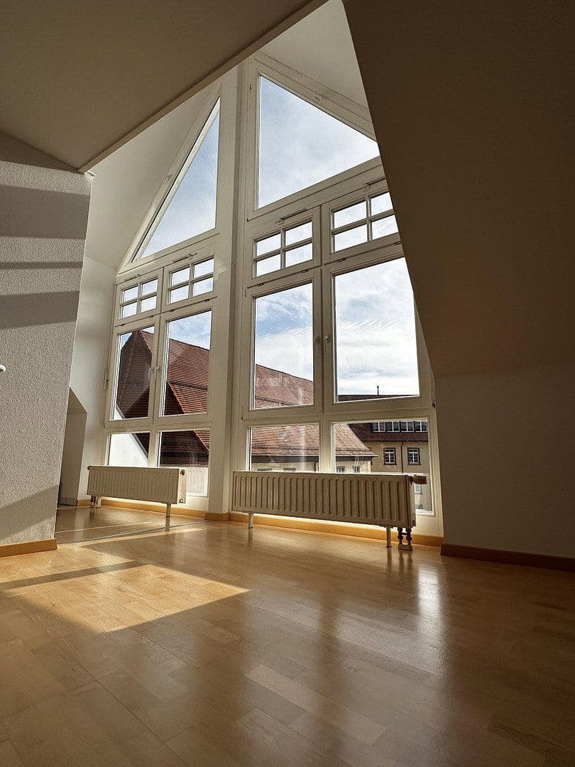 Pronájem bytu 4+1 120 m², Bärengasse 5, Villingen-Schwenningen, Bádensko-Württembersko Pronájem bytu 4+1 120 m², Bärengasse 5, Villingen-Schwenningen, Bádensko-Württembersko