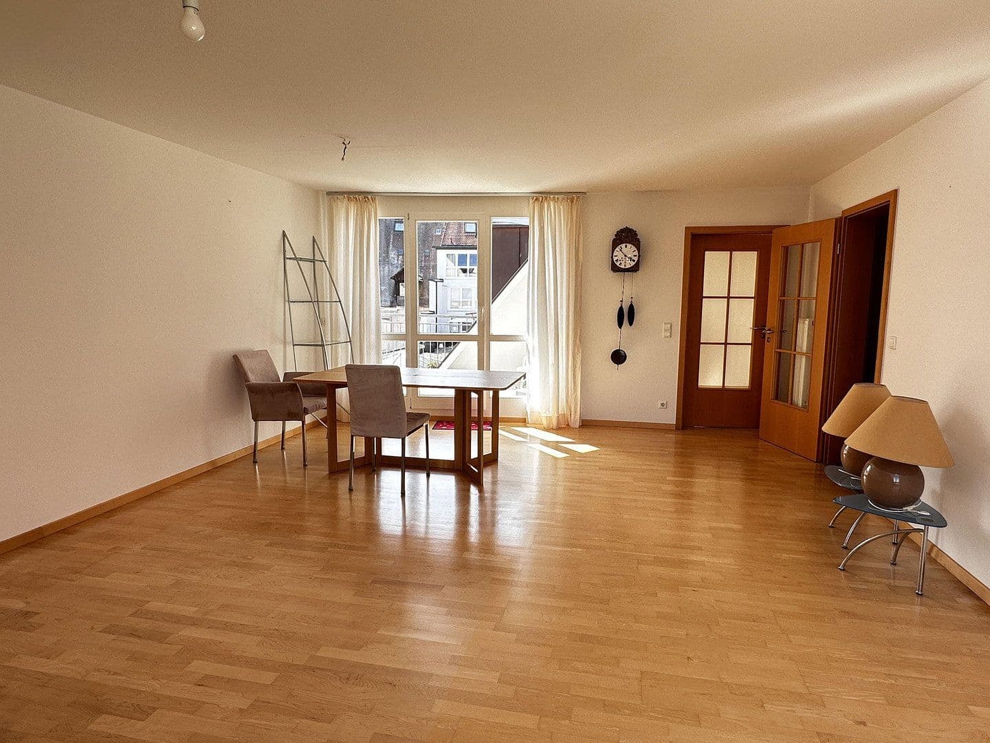 Pronájem bytu 4+1 120 m², Bärengasse 5, Villingen-Schwenningen, Bádensko-Württembersko Pronájem bytu 4+1 120 m², Bärengasse 5, Villingen-Schwenningen, Bádensko-Württembersko