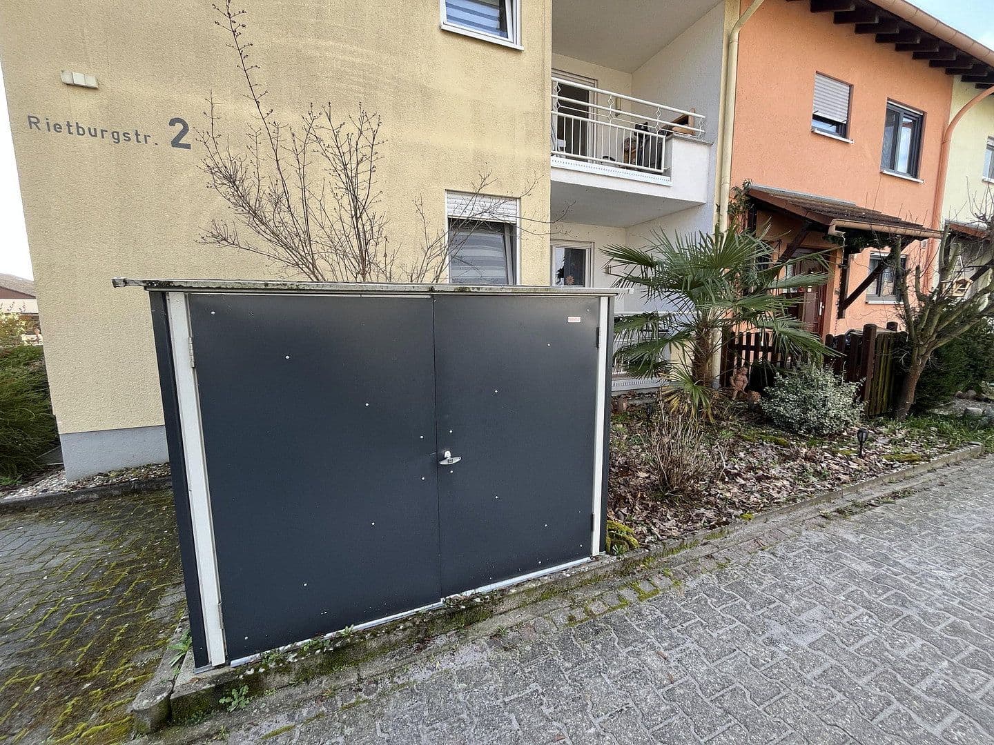 Prodej bytu 3+1 84 m², Rietburgstrasse 2, Maxdorf, Porýní-Falc Prodej bytu 3+1 84 m², Rietburgstrasse 2, Maxdorf, Porýní-Falc