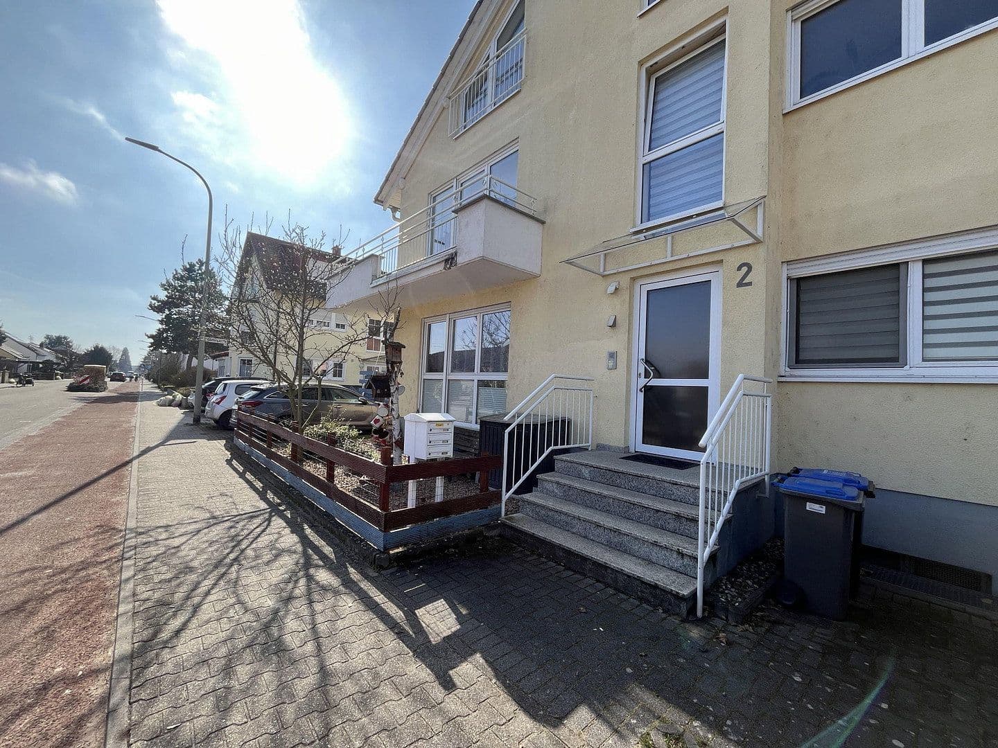 Prodej bytu 3+1 84 m², Rietburgstrasse 2, Maxdorf, Porýní-Falc Prodej bytu 3+1 84 m², Rietburgstrasse 2, Maxdorf, Porýní-Falc