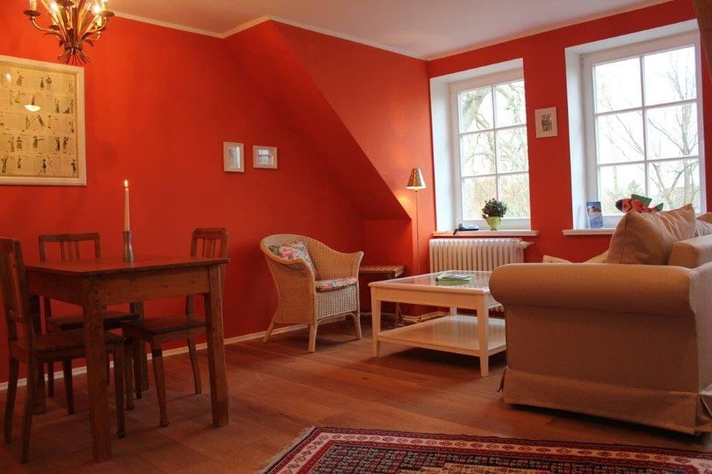 Pronájem bytu 2+1 68 m², Niendorfer Weg 12, Altenmedingen, Dolní Sasko Pronájem bytu 2+1 68 m², Niendorfer Weg 12, Altenmedingen, Dolní Sasko