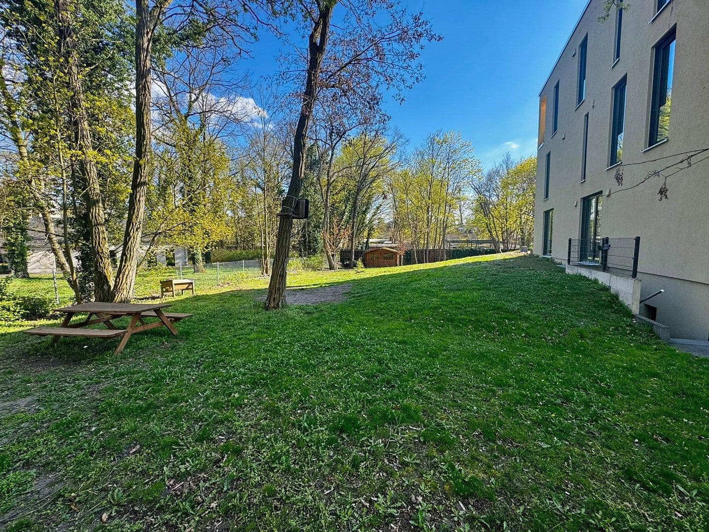 Prodej domu 210 m², pozemek 2.600 m², Potsdam, Braniborsko Prodej domu 210 m², pozemek 2.600 m², Potsdam, Braniborsko