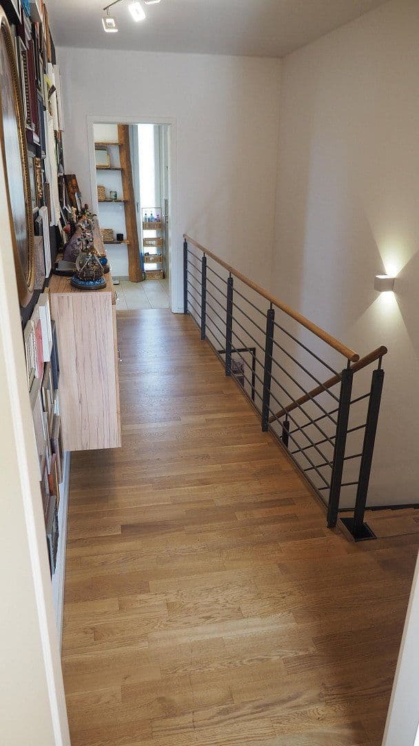 Prodej domu 210 m², pozemek 2.600 m², Potsdam, Braniborsko Prodej domu 210 m², pozemek 2.600 m², Potsdam, Braniborsko