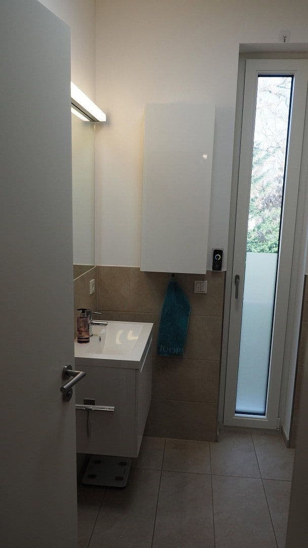 Prodej domu 210 m², pozemek 2.600 m², Potsdam, Braniborsko Prodej domu 210 m², pozemek 2.600 m², Potsdam, Braniborsko