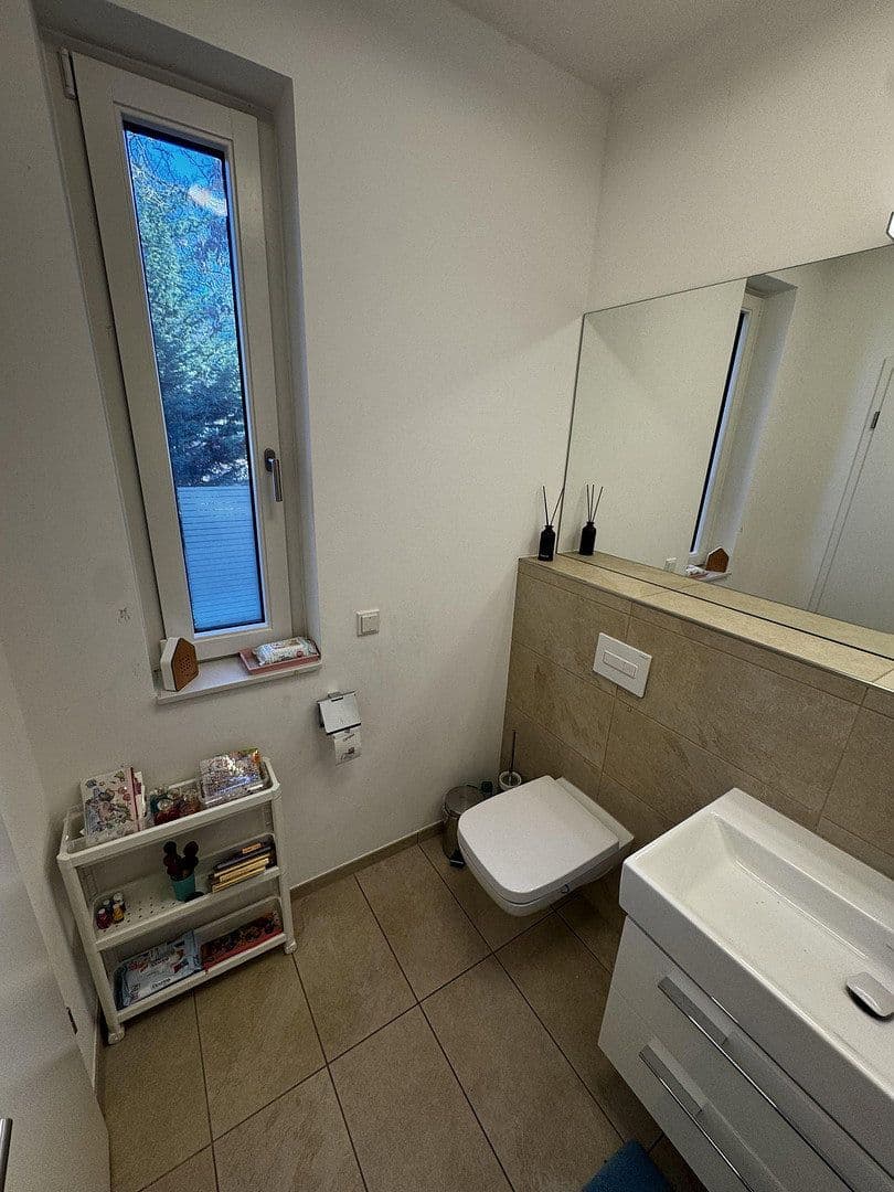 Prodej domu 210 m², pozemek 2.600 m², Potsdam, Braniborsko Prodej domu 210 m², pozemek 2.600 m², Potsdam, Braniborsko