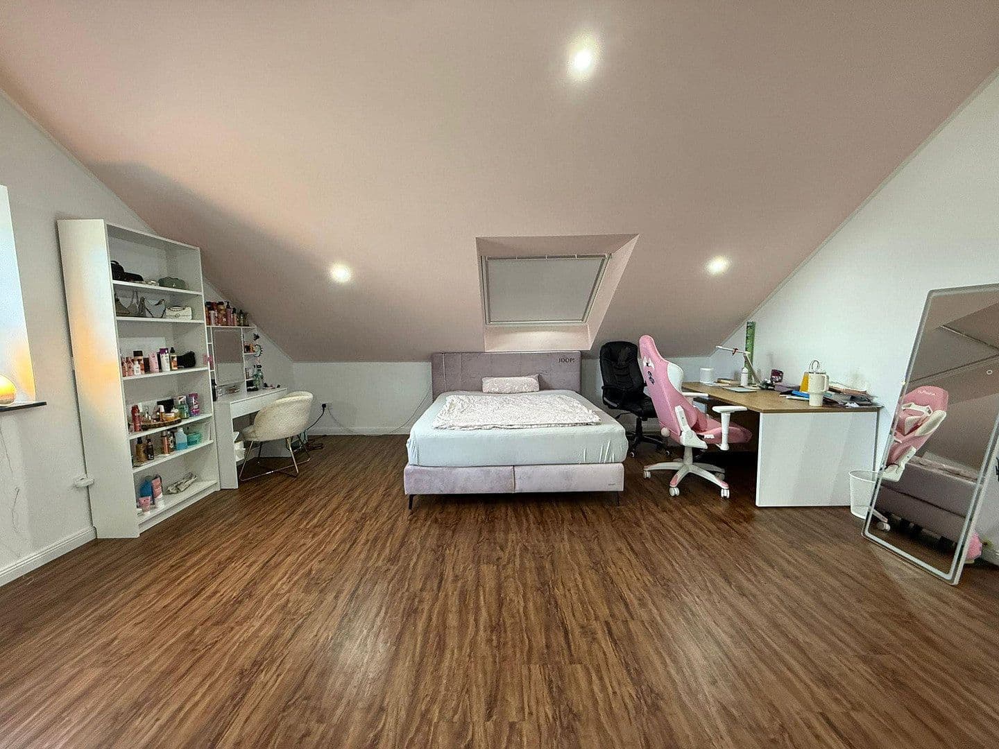 Prodej domu 157 m², pozemek 500 m², Lustadt, Porýní-Falc Prodej domu 157 m², pozemek 500 m², Lustadt, Porýní-Falc