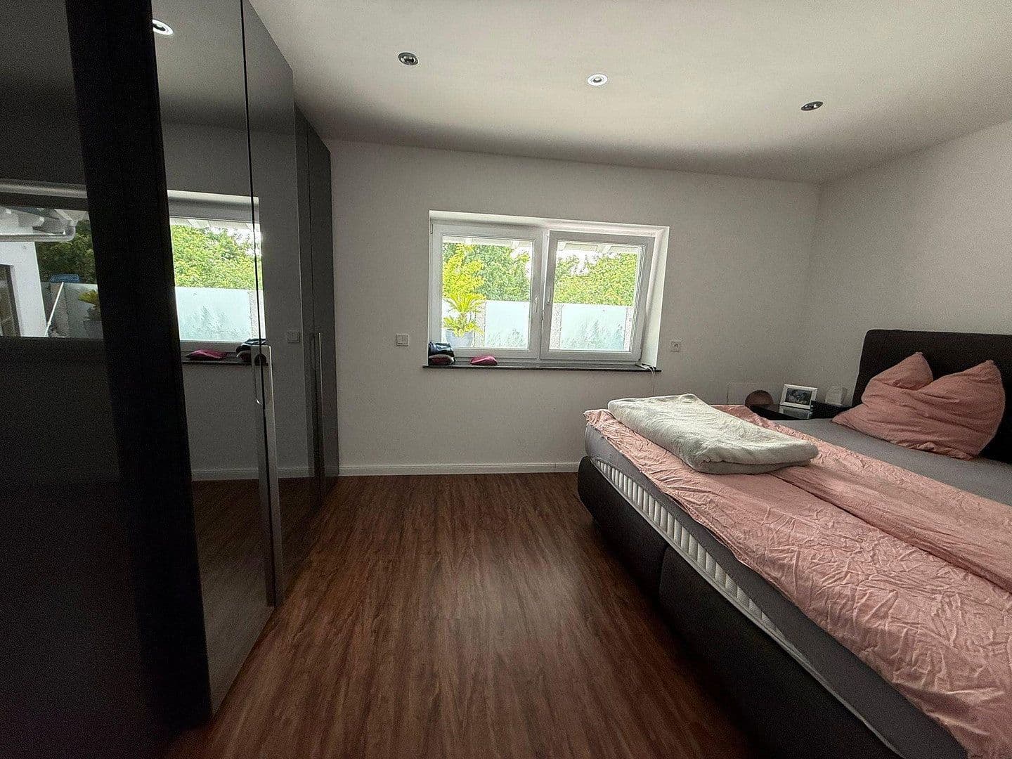 Prodej domu 157 m², pozemek 500 m², Lustadt, Porýní-Falc Prodej domu 157 m², pozemek 500 m², Lustadt, Porýní-Falc