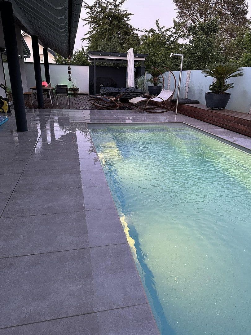 Prodej domu 157 m², pozemek 500 m², Lustadt, Porýní-Falc Prodej domu 157 m², pozemek 500 m², Lustadt, Porýní-Falc