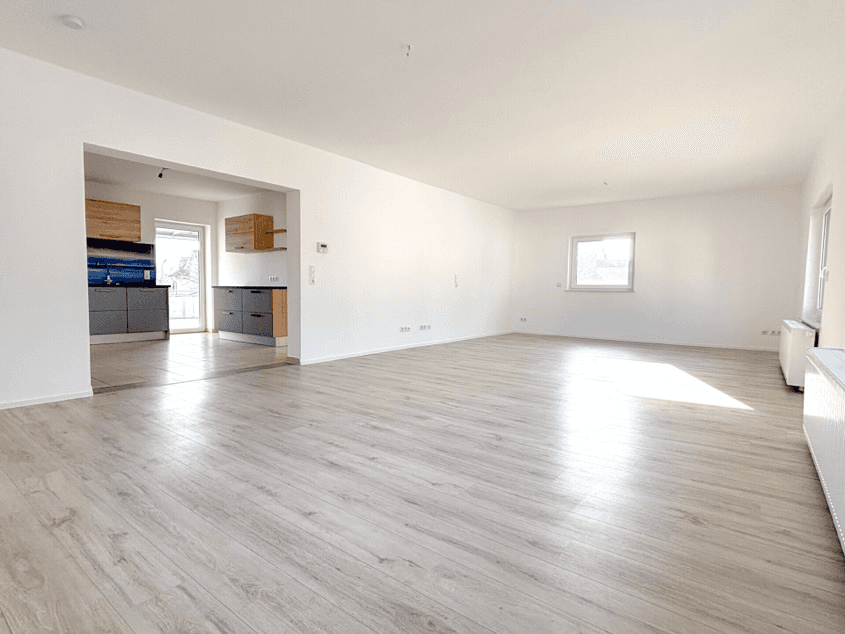 Prodej domu 200 m², pozemek 206 m², Friedrichstraße 8, Wirges, Porýní-Falc Prodej domu 200 m², pozemek 206 m², Friedrichstraße 8, Wirges, Porýní-Falc