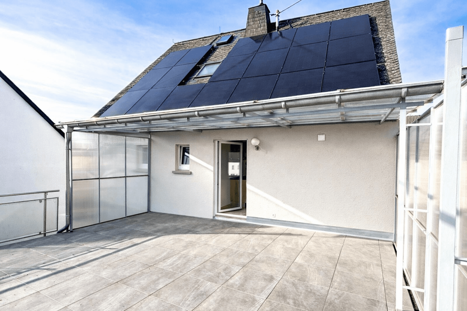 Prodej domu 200 m², pozemek 206 m², Friedrichstraße 8, Wirges, Porýní-Falc Prodej domu 200 m², pozemek 206 m², Friedrichstraße 8, Wirges, Porýní-Falc