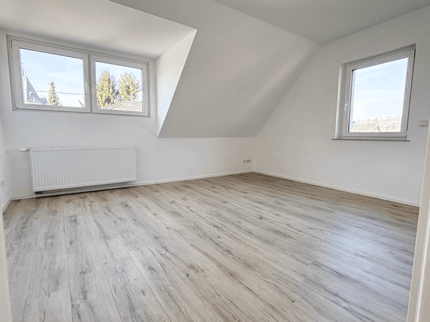 Prodej domu 200 m², pozemek 206 m², Friedrichstraße 8, Wirges, Porýní-Falc Prodej domu 200 m², pozemek 206 m², Friedrichstraße 8, Wirges, Porýní-Falc