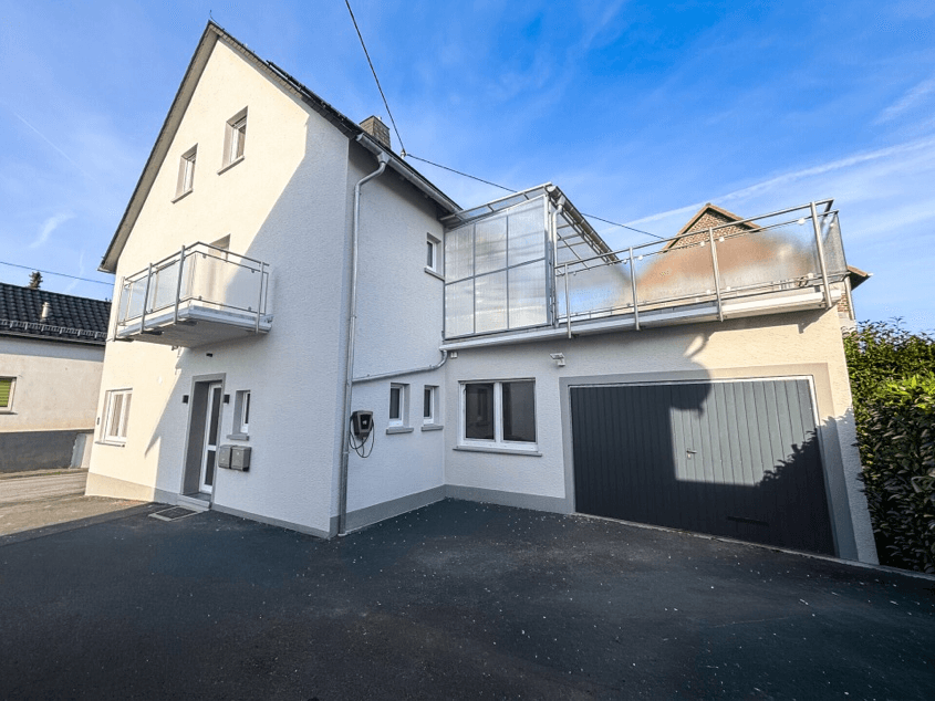 Prodej domu 200 m², pozemek 206 m², Friedrichstraße 8, Wirges, Porýní-Falc Prodej domu 200 m², pozemek 206 m², Friedrichstraße 8, Wirges, Porýní-Falc