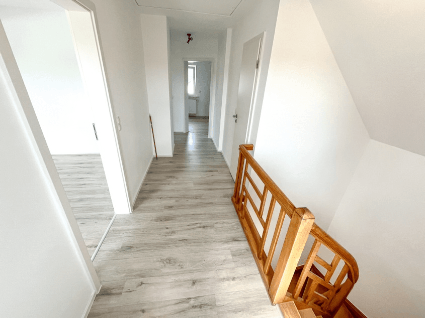 Prodej domu 200 m², pozemek 206 m², Friedrichstraße 8, Wirges, Porýní-Falc Prodej domu 200 m², pozemek 206 m², Friedrichstraße 8, Wirges, Porýní-Falc