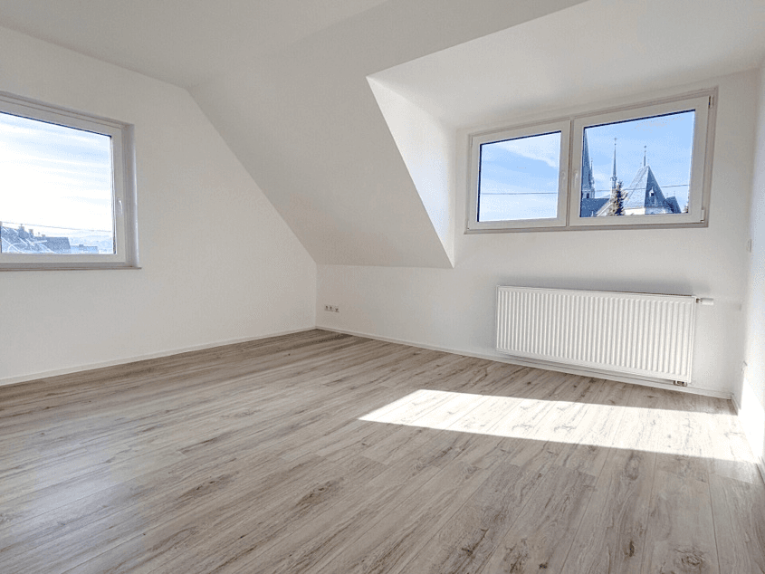 Prodej domu 200 m², pozemek 206 m², Friedrichstraße 8, Wirges, Porýní-Falc Prodej domu 200 m², pozemek 206 m², Friedrichstraße 8, Wirges, Porýní-Falc