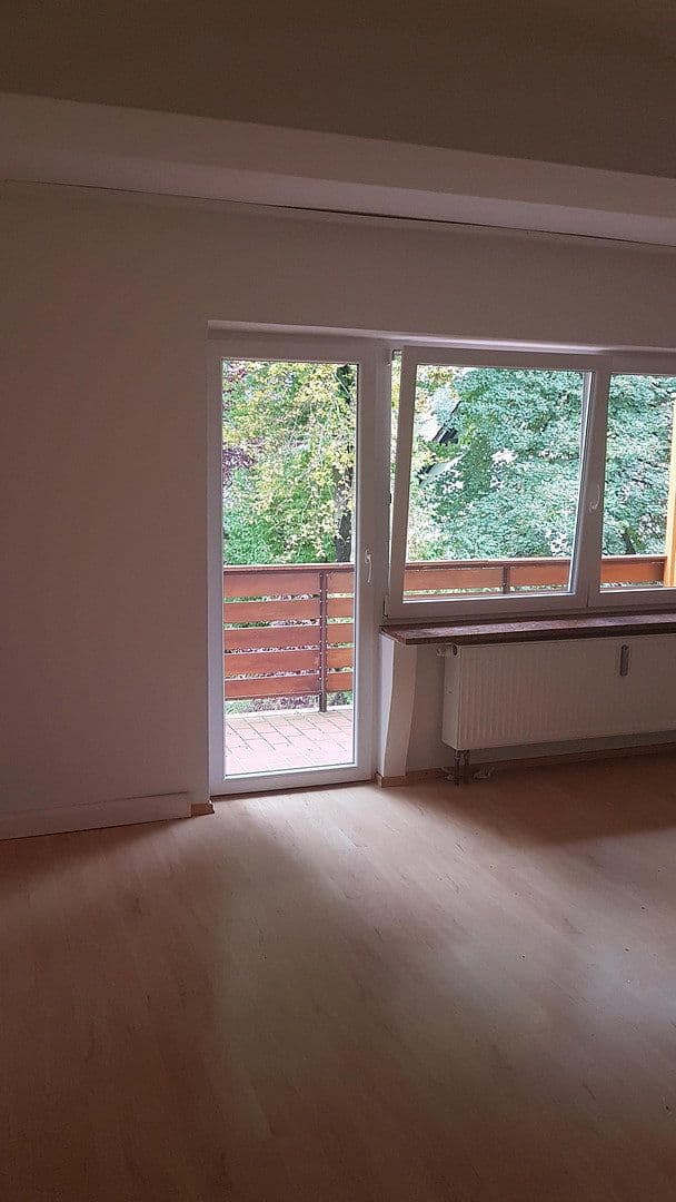 Pronájem bytu 3+1 96 m², Joh.-Seb.-Bach Straße 37, Geretsried, Bavorsko Pronájem bytu 3+1 96 m², Joh.-Seb.-Bach Straße 37, Geretsried, Bavorsko
