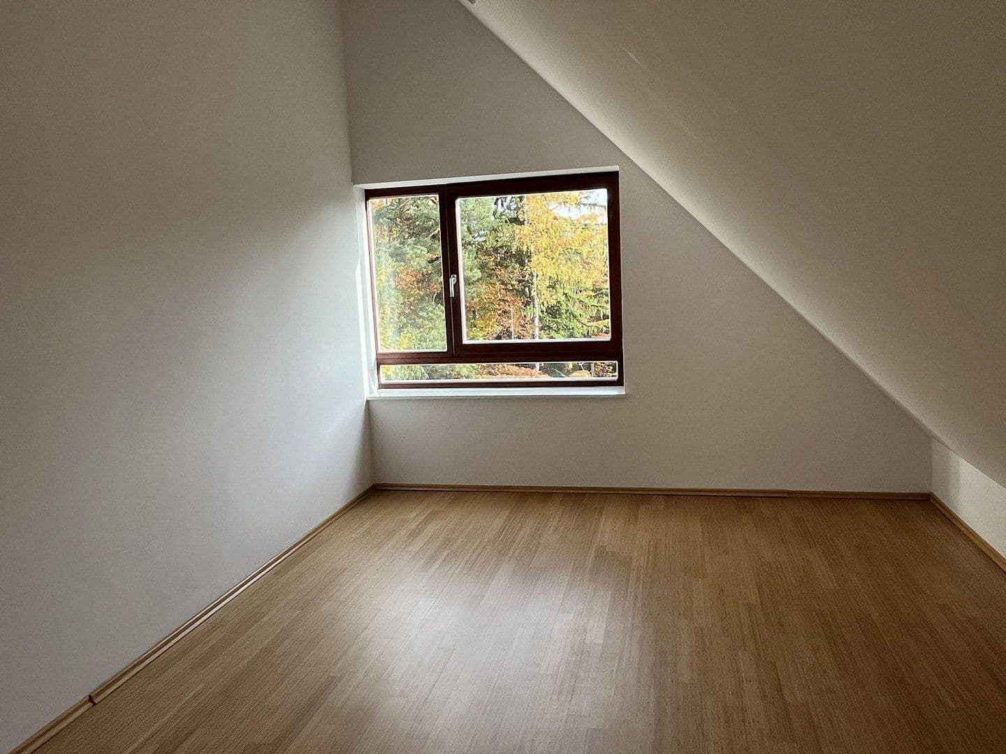 Pronájem bytu 3+1 72 m², München, Bavorsko Pronájem bytu 3+1 72 m², München, Bavorsko