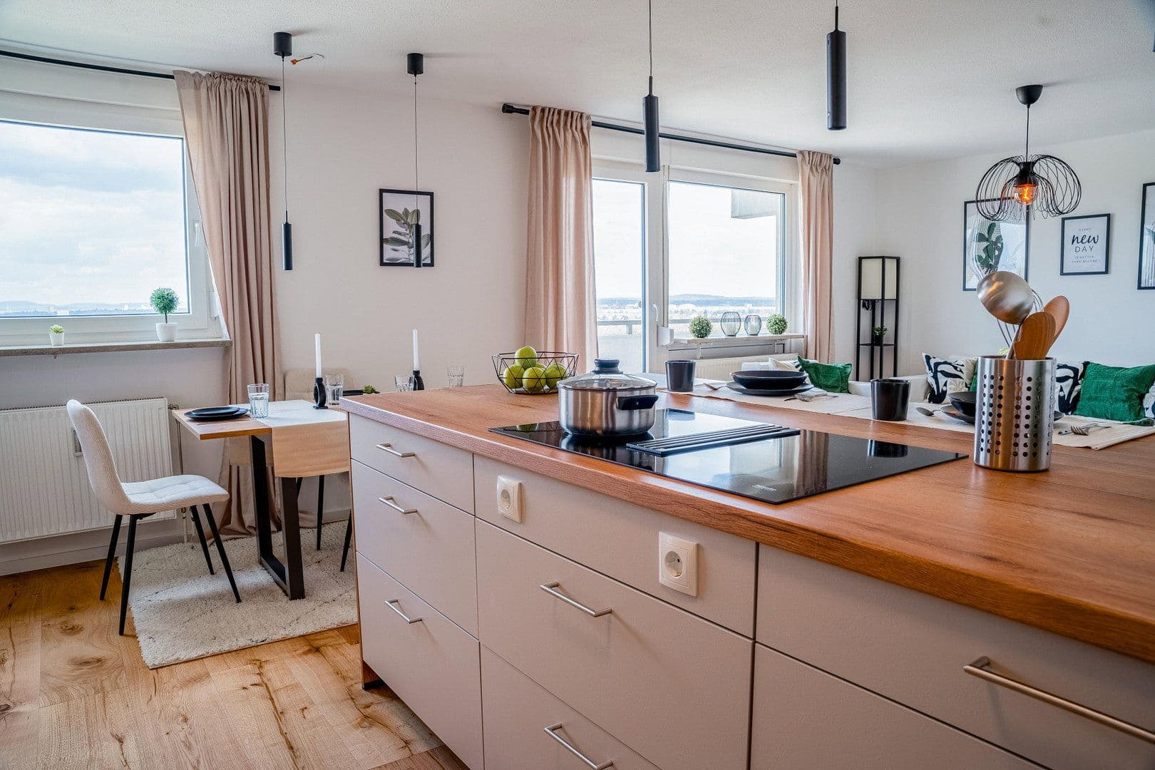 Prodej bytu 3+1 88 m², Goethering 54, Stein, Bavorsko Prodej bytu 3+1 88 m², Goethering 54, Stein, Bavorsko