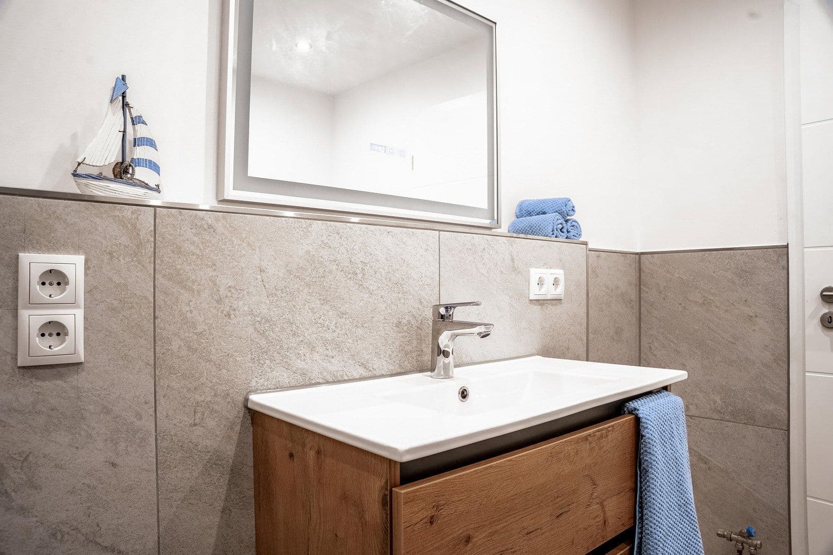 Prodej bytu 3+1 88 m², Goethering 54, Stein, Bavorsko Prodej bytu 3+1 88 m², Goethering 54, Stein, Bavorsko