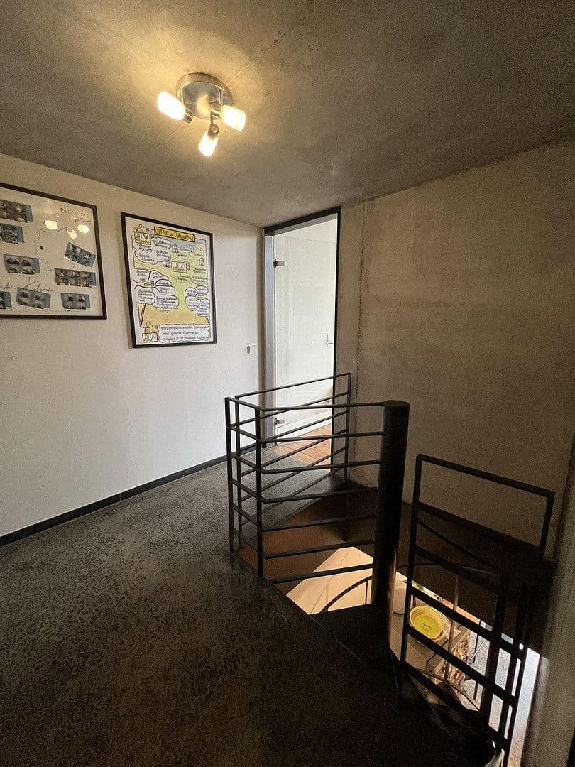 Pronájem kanceláře 143 m², Prinz-Albert-Strasse 13, Bonn, Severní Porýní-Vestfálsko Pronájem kanceláře 143 m², Prinz-Albert-Strasse 13, Bonn, Severní Porýní-Vestfálsko