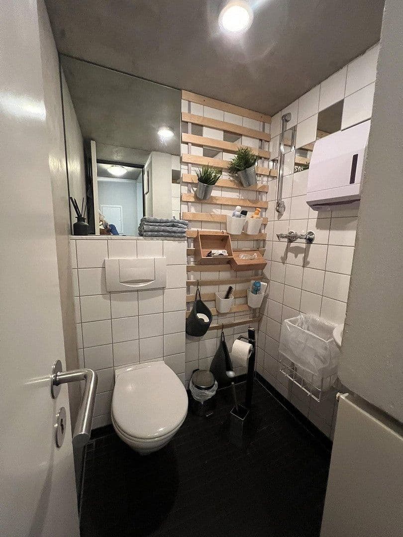 Pronájem kanceláře 143 m², Prinz-Albert-Strasse 13, Bonn, Severní Porýní-Vestfálsko Pronájem kanceláře 143 m², Prinz-Albert-Strasse 13, Bonn, Severní Porýní-Vestfálsko